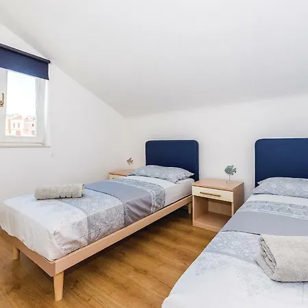 Three-bedroom In Apartment *