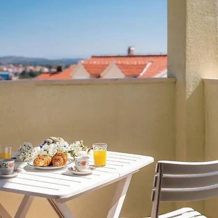 Three-bedroom In * Vodice